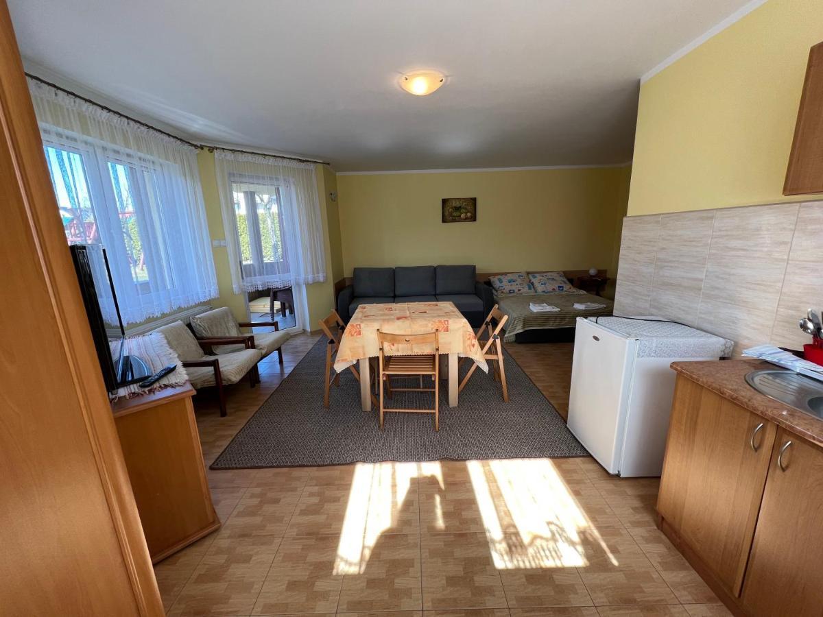 Pokoje Goscinne "U Oli" Władysławowo Exterior foto