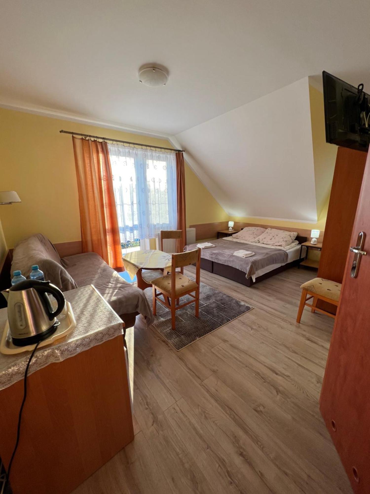 Pokoje Goscinne "U Oli" Władysławowo Exterior foto