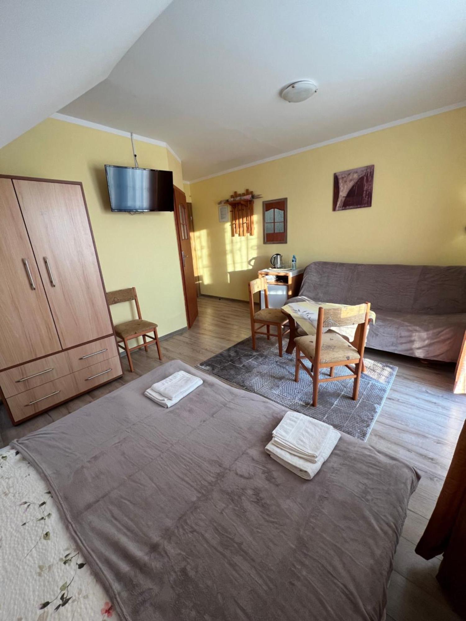 Pokoje Goscinne "U Oli" Władysławowo Exterior foto